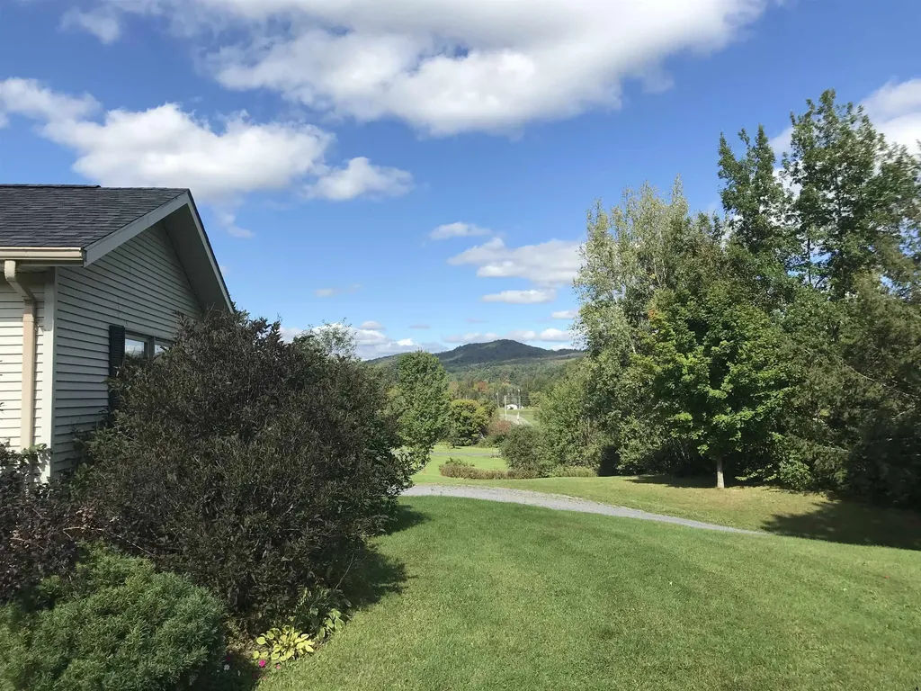 922 Gilman Road Hinesburg VT 05468