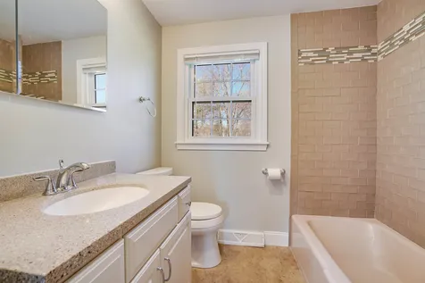 17 Alta Avenue Salem NH 03079
