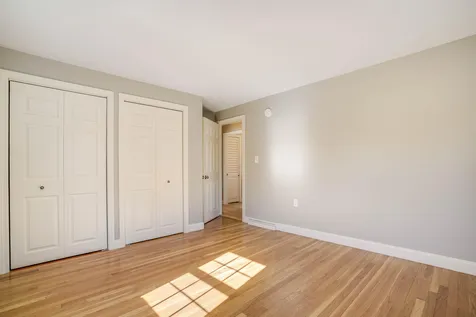 17 Alta Avenue Salem NH 03079