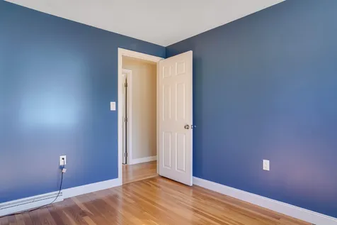 17 Alta Avenue Salem NH 03079