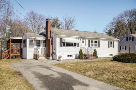 17 Alta Avenue Salem NH 03079