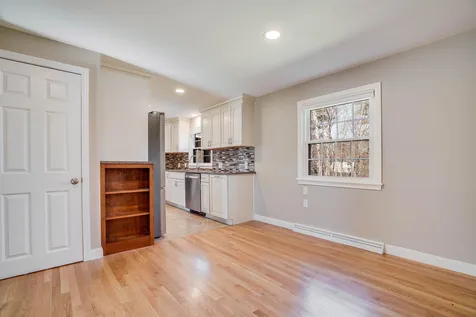 17 Alta Avenue Salem NH 03079