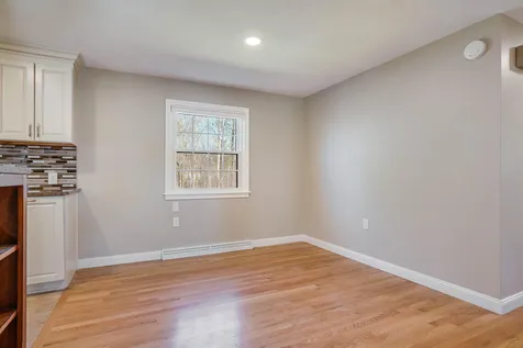 17 Alta Avenue Salem NH 03079