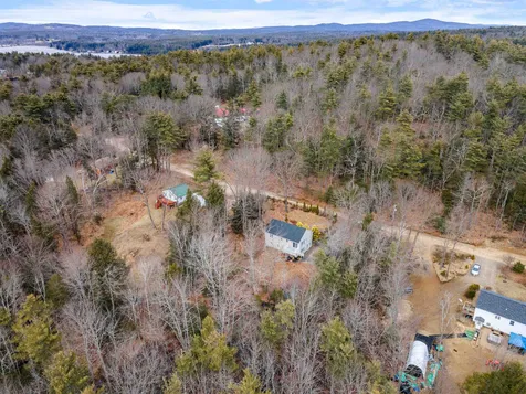 30 Rea Road Northwood NH 03261