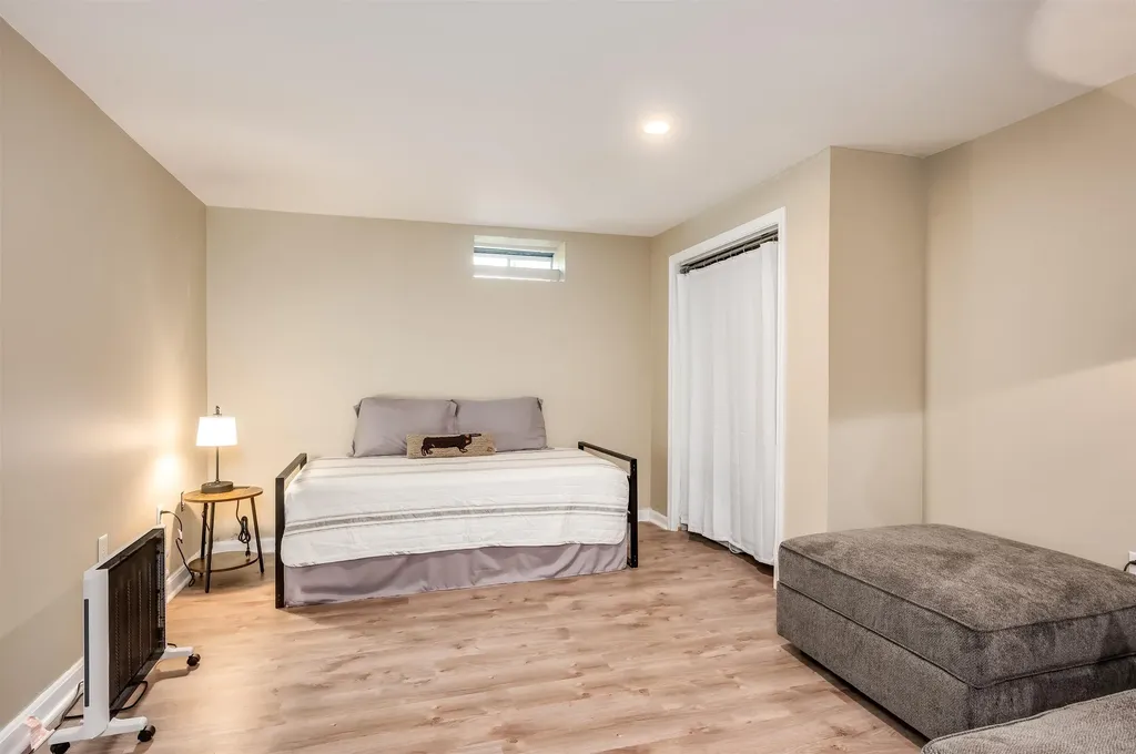 15 Wadleigh Falls Road Lee NH 03861