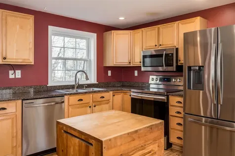 15 Wadleigh Falls Road Lee NH 03861