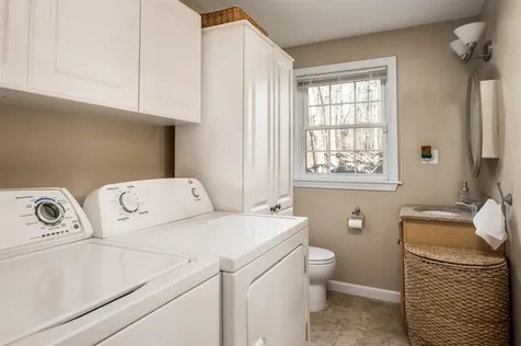 15 Wadleigh Falls Road Lee NH 03861
