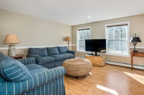 15 Wadleigh Falls Road Lee NH 03861