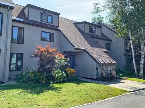 208 Brook Hollow Hanover NH 03755