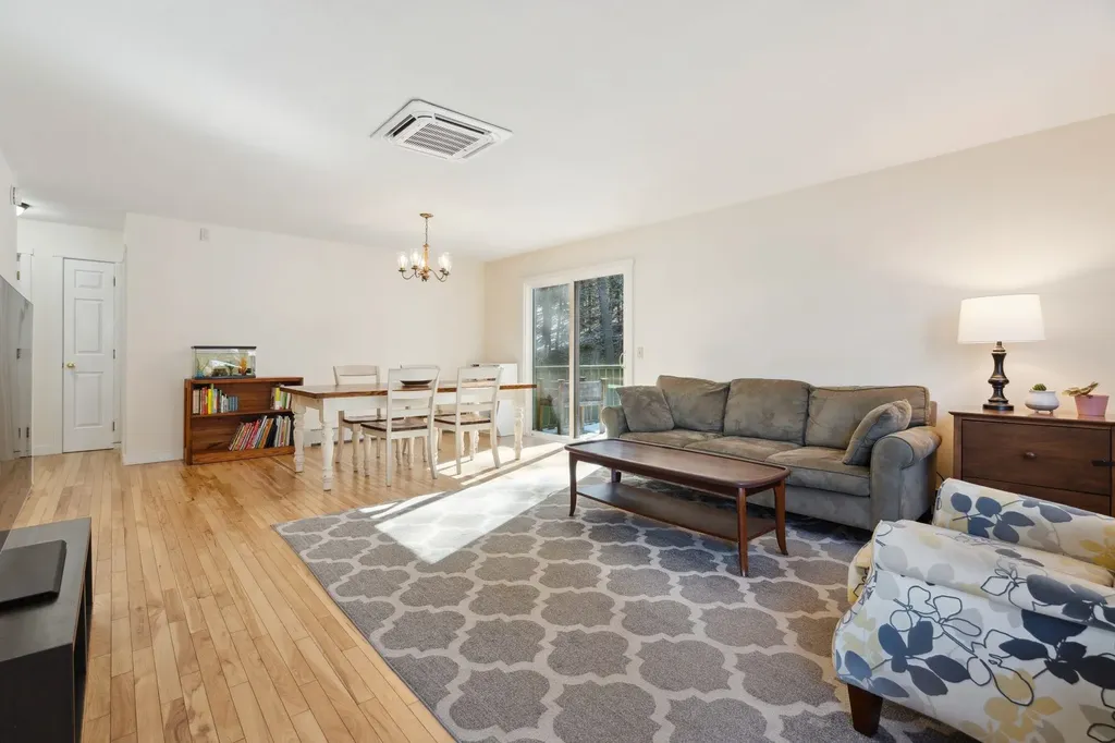 32 Floyd Avenue Lebanon NH 03784