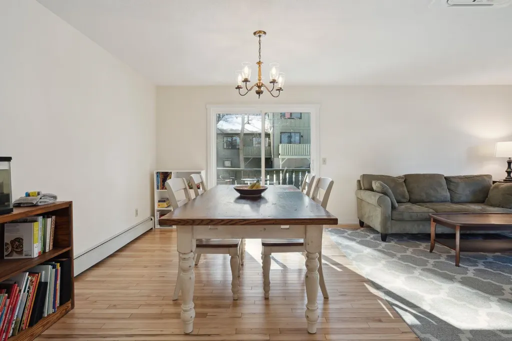 32 Floyd Avenue Lebanon NH 03784