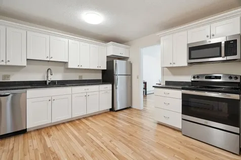 32 Floyd Avenue Lebanon NH 03784