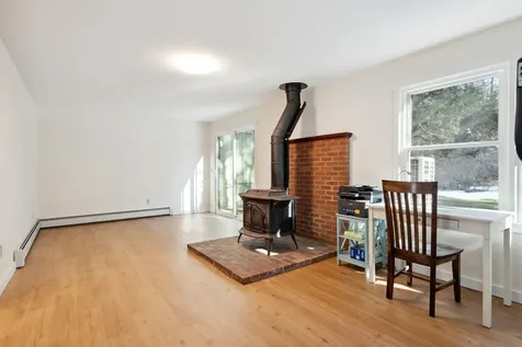 32 Floyd Avenue Lebanon NH 03784