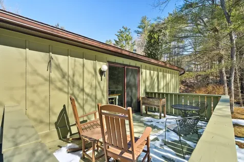 32 Floyd Avenue Lebanon NH 03784