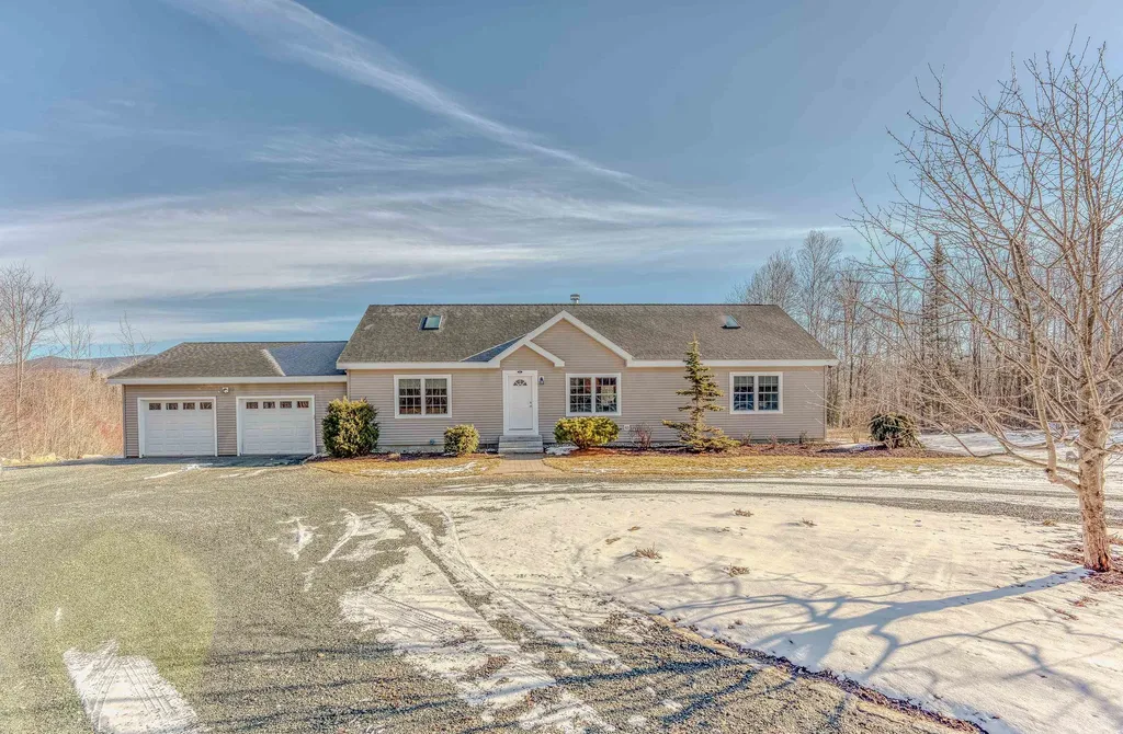 43 Red Brook Road Jefferson NH 03583