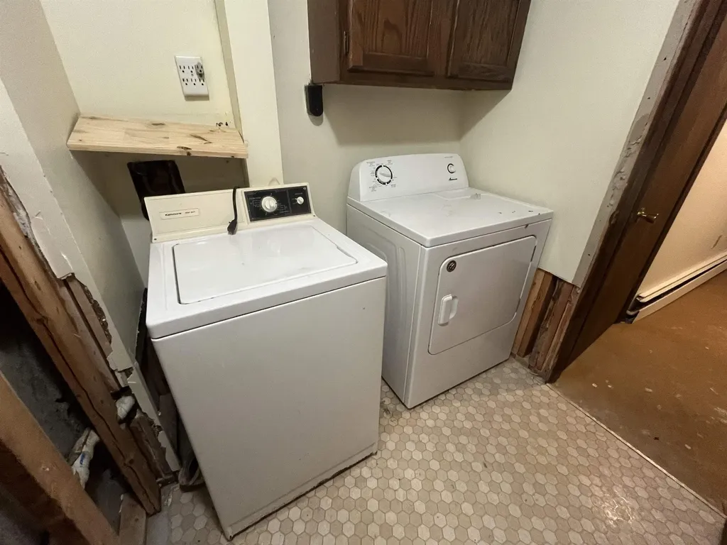 E16 Stonehedge Drive South Burlington VT 05403