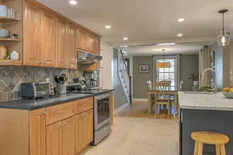 17 Birch Street Keene NH 03431