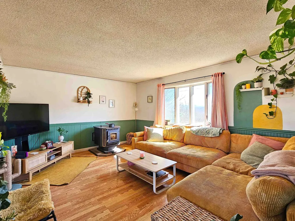 1219 King Road Berkshire VT 05450