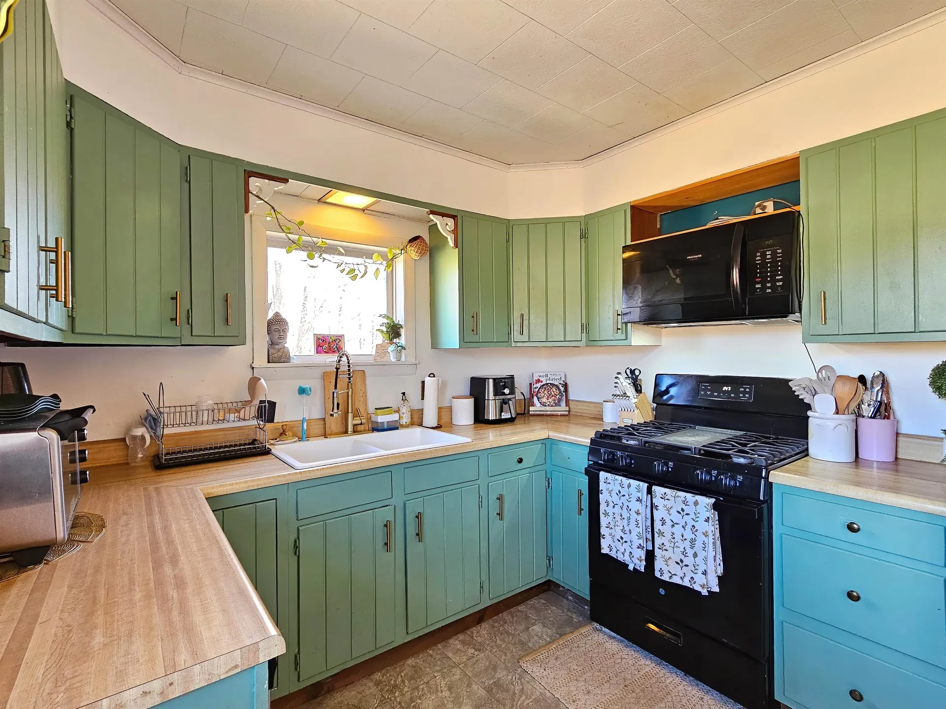 1219 King Road Berkshire VT 05450
