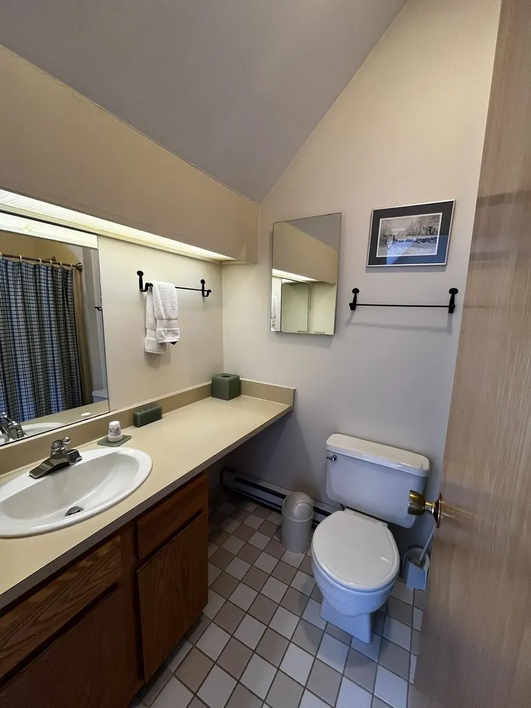 546 South Village Boulevard Warren VT 05674
