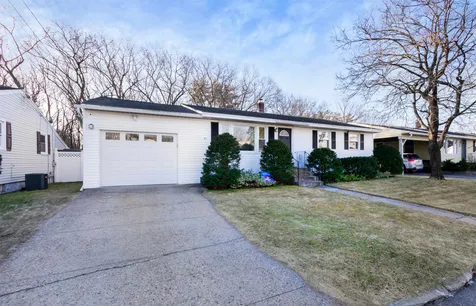 37 Gamache Street Manchester NH 03102