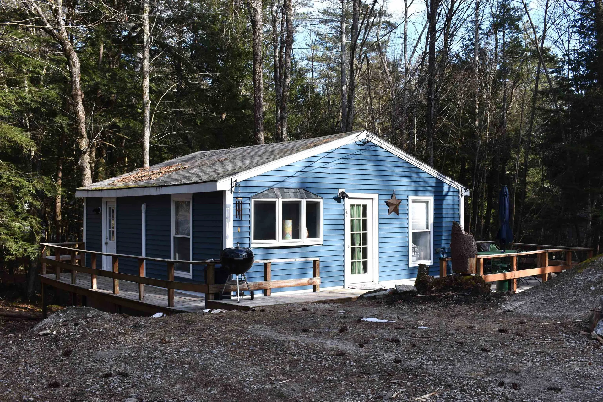 37 Spring Street Hillsborough NH 03244