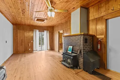 83 East Salem Drive Derby VT 05829