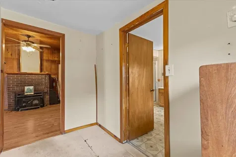 83 East Salem Drive Derby VT 05829