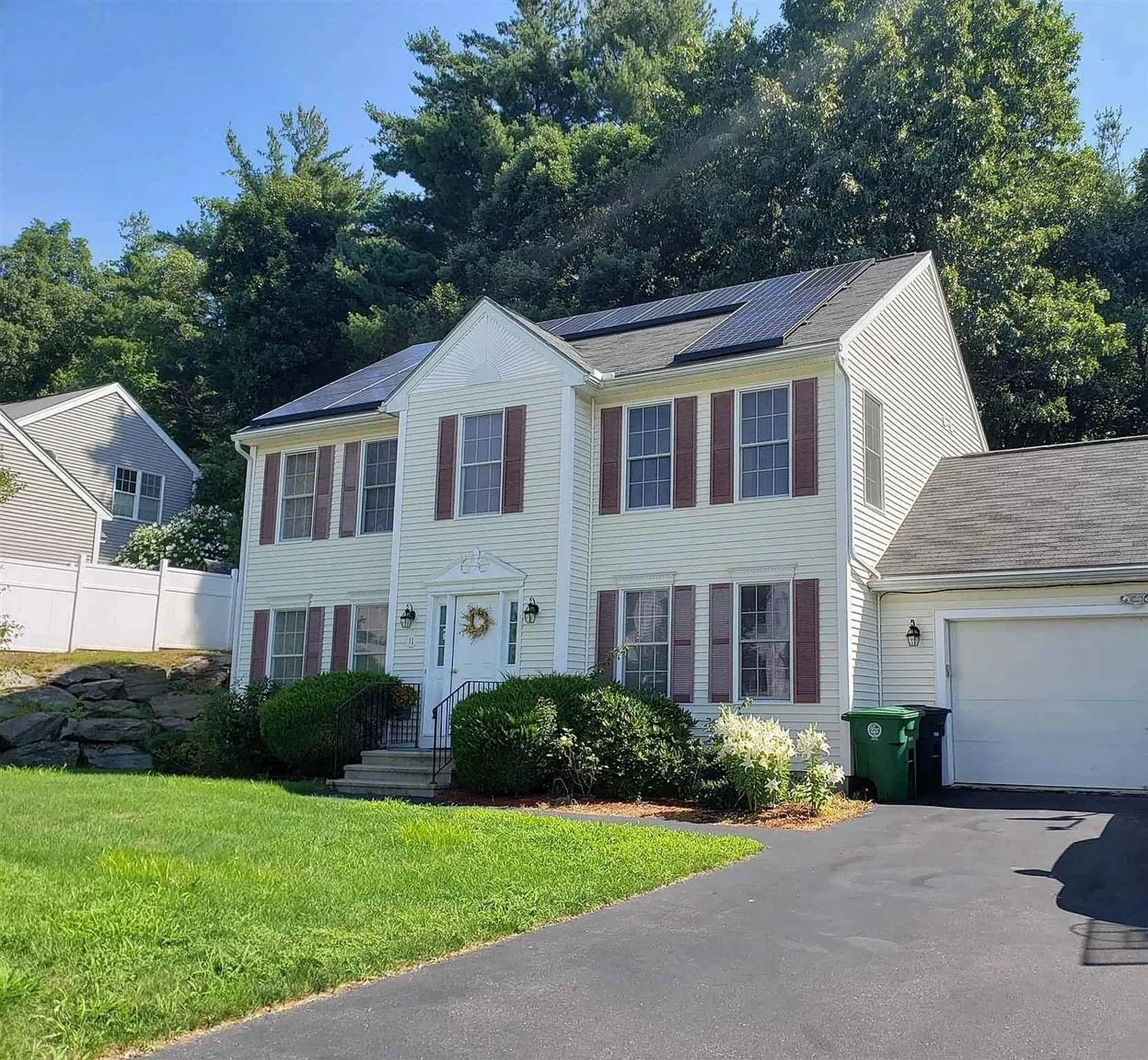 11 Majestic Avenue Nashua NH 03063