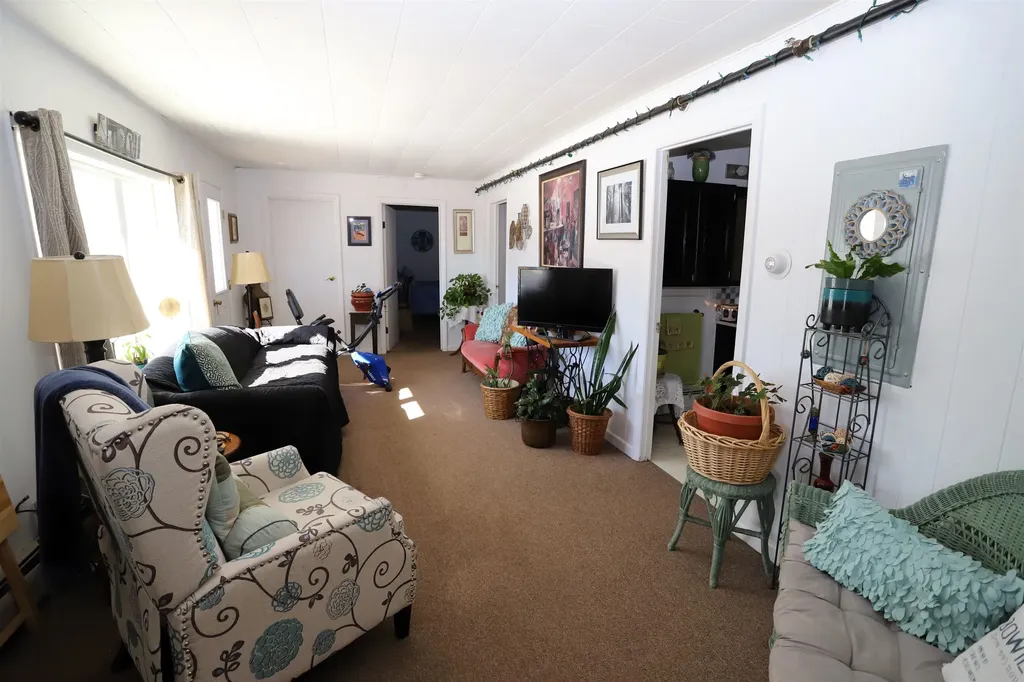 62 Cross Street Brighton VT 05846