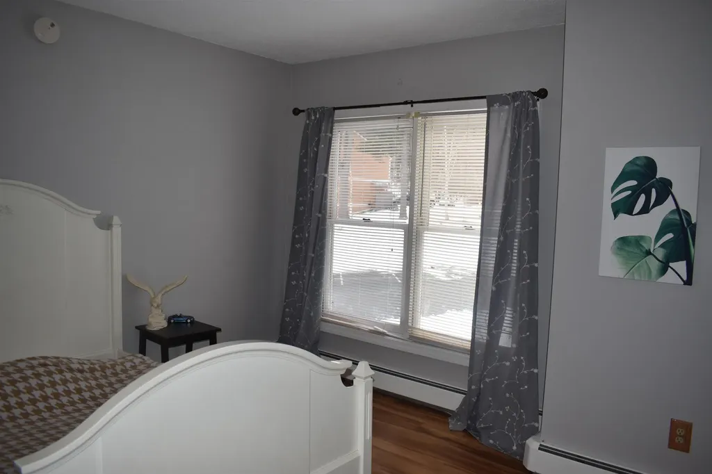 34 Marsten Lane Enfield NH 03748