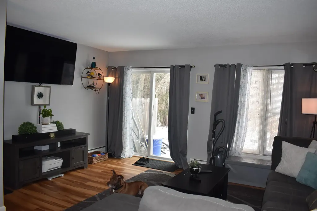 34 Marsten Lane Enfield NH 03748