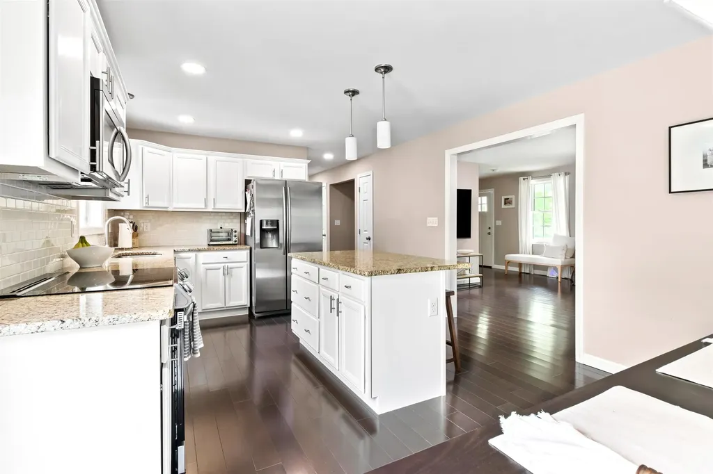 109 Olde Bridge Lane Epping NH 03042