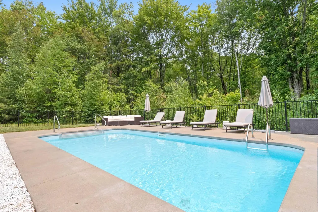 109 Olde Bridge Lane Epping NH 03042