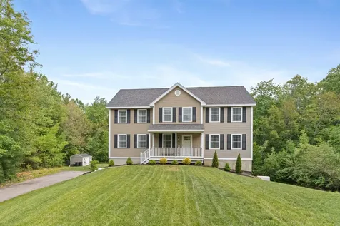 109 Olde Bridge Lane Epping NH 03042