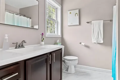 109 Olde Bridge Lane Epping NH 03042