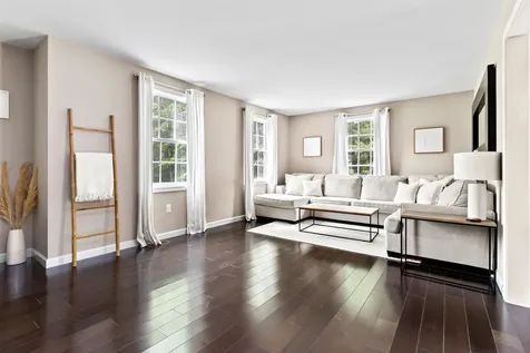 109 Olde Bridge Lane Epping NH 03042