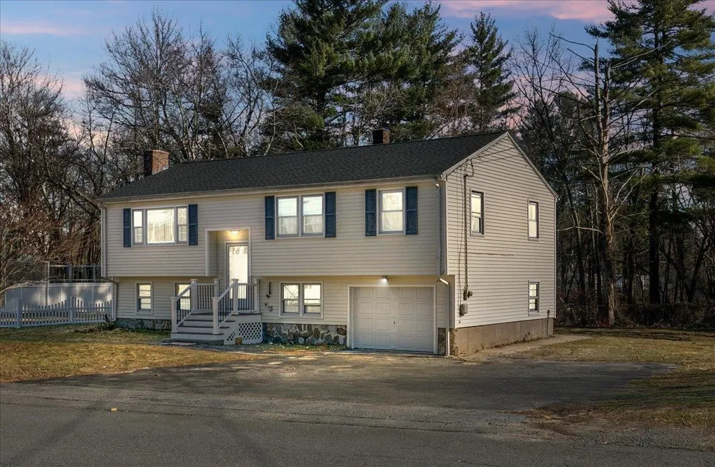 11 Barron Avenue Salem NH 03079