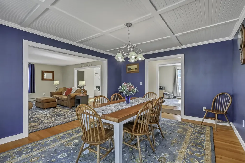 1 Colonial Way Exeter NH 03833