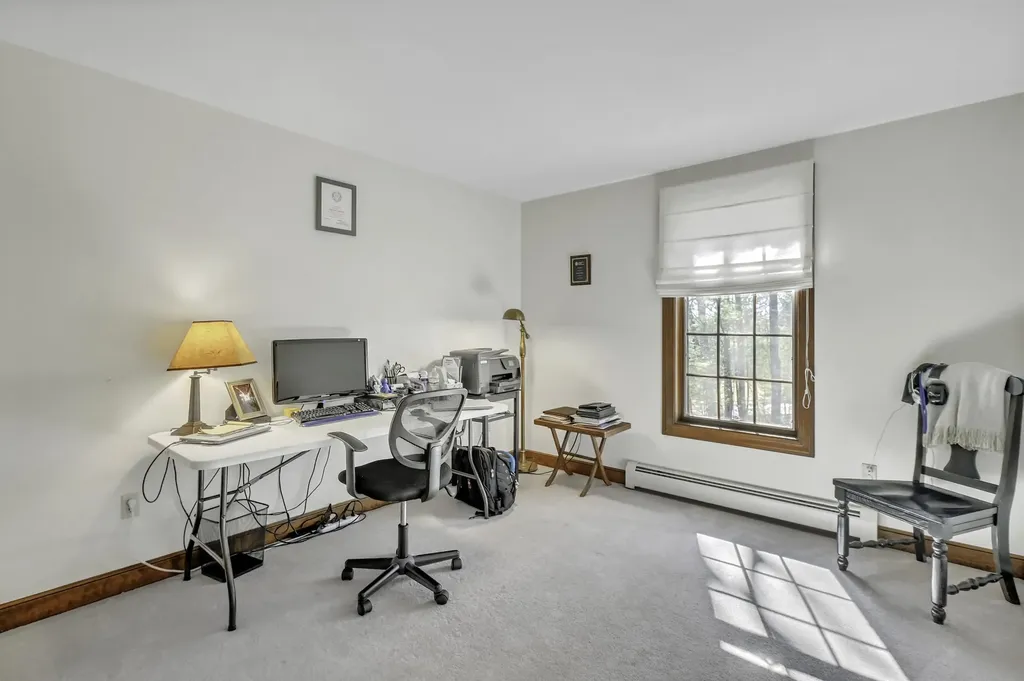 1 Colonial Way Exeter NH 03833