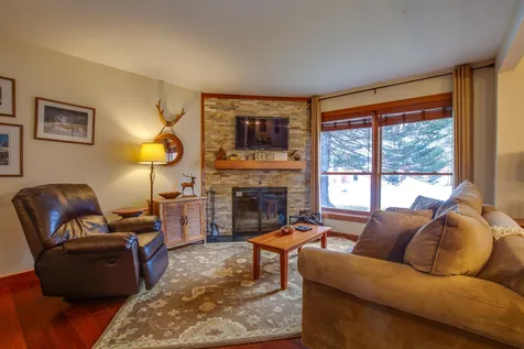 524 East Mountain Road Killington VT 05751