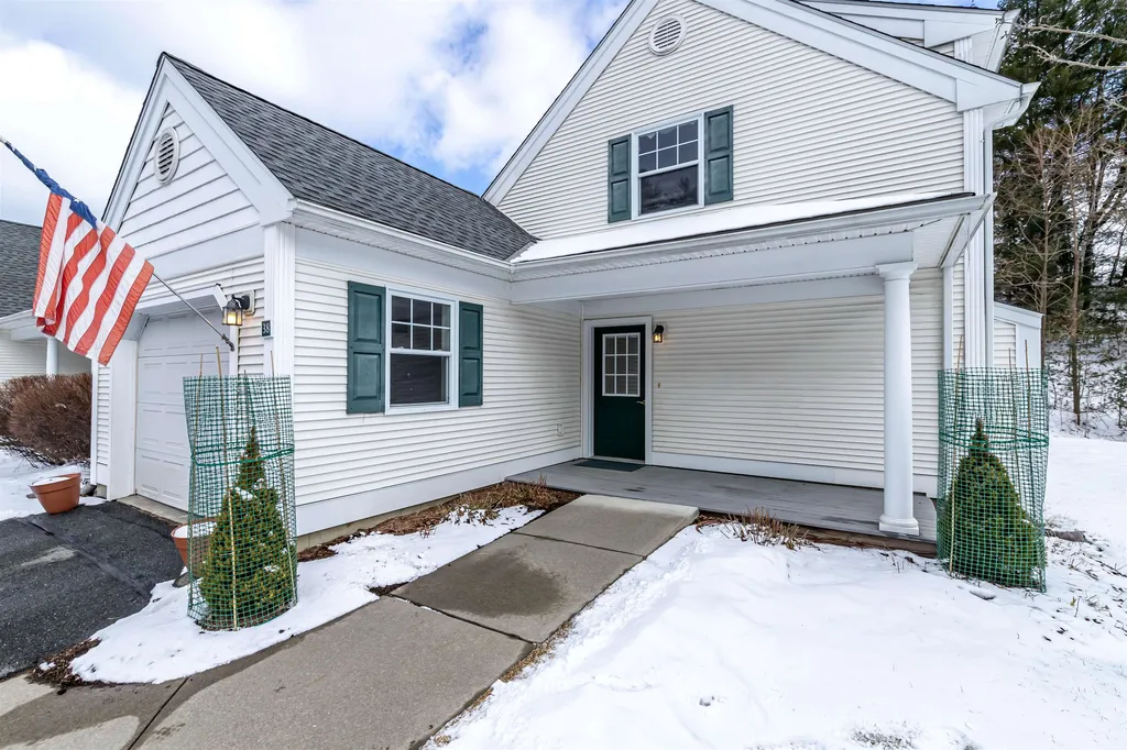 38 Lily Lane Lebanon NH 03784