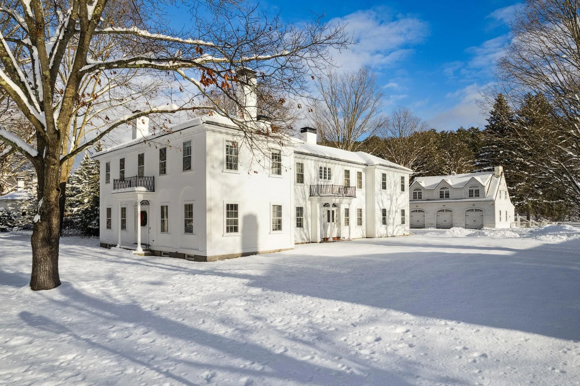 17 Wheeler House Drive Orford NH 03777