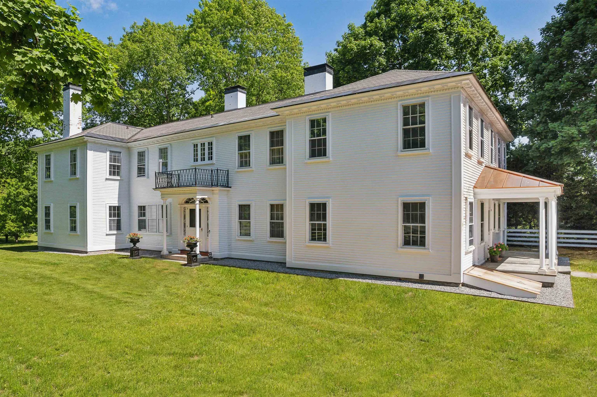 17 Wheeler House Drive Orford NH 03777