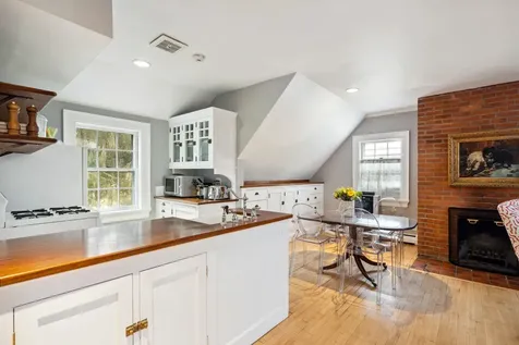 17 Wheeler House Drive Orford NH 03777