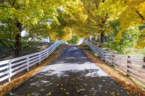 17 Wheeler House Drive Orford NH 03777