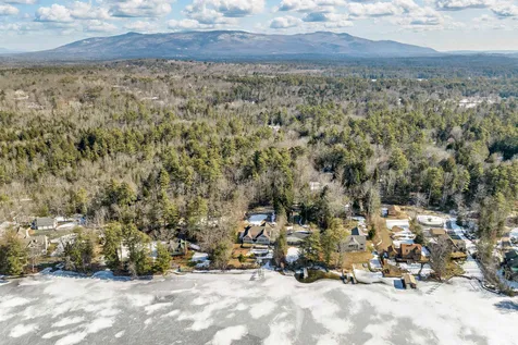 31 Blackey Cove Road Moultonborough NH 03254