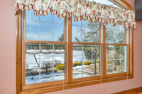 31 Blackey Cove Road Moultonborough NH 03254