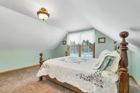31 Blackey Cove Road Moultonborough NH 03254