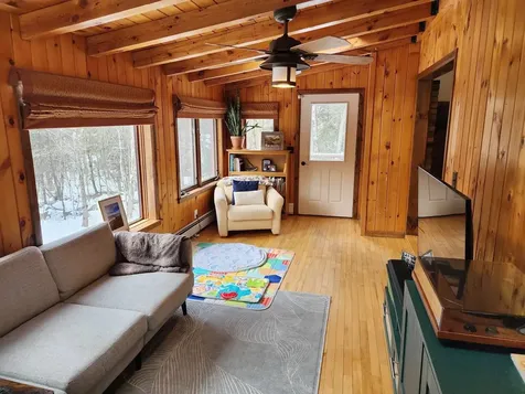 10 Brady Road Enfield NH 03748